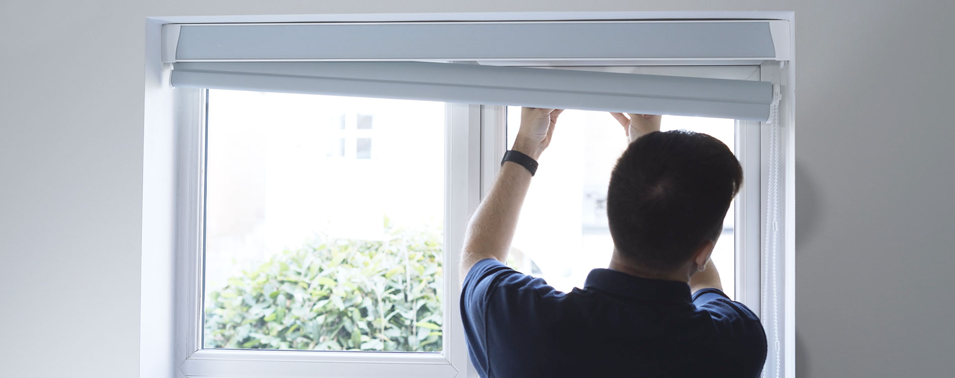 grip fit roller blinds header